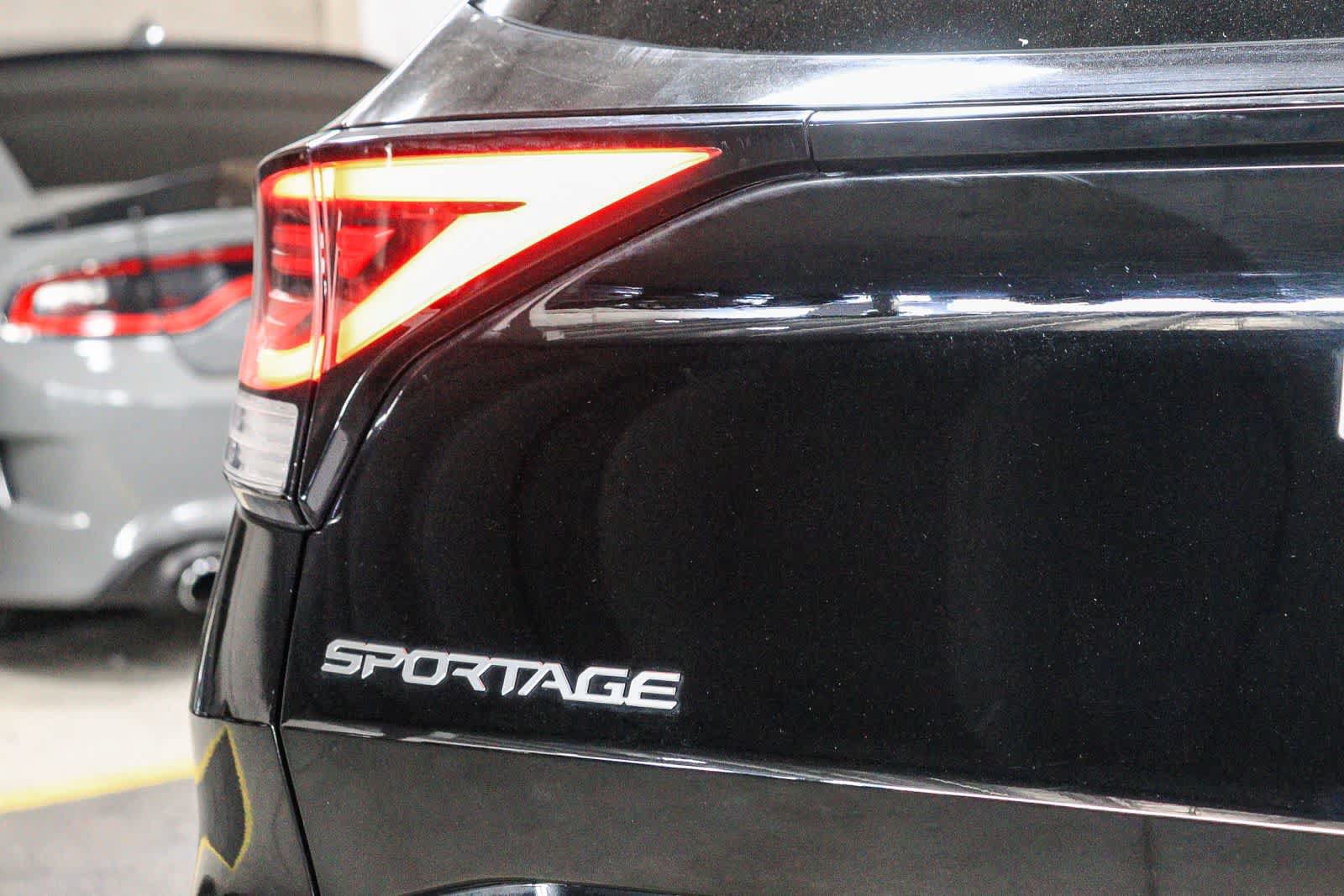 Used 2023 Kia Sportage SX AWD/4WD image 11