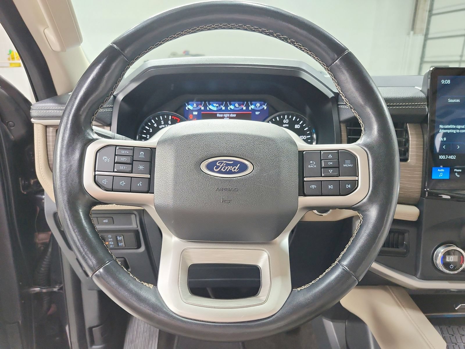 Used 2022 Ford Expedition Max Limited RWD image 26
