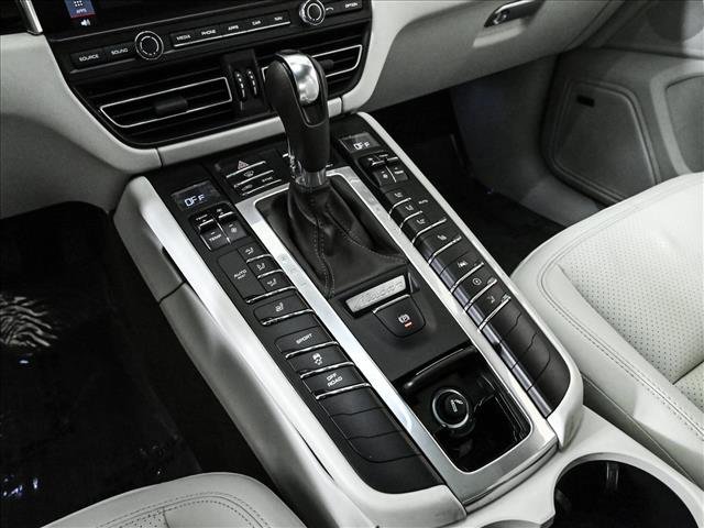 Used 2021 Porsche Macan S AWD/4WD image 12