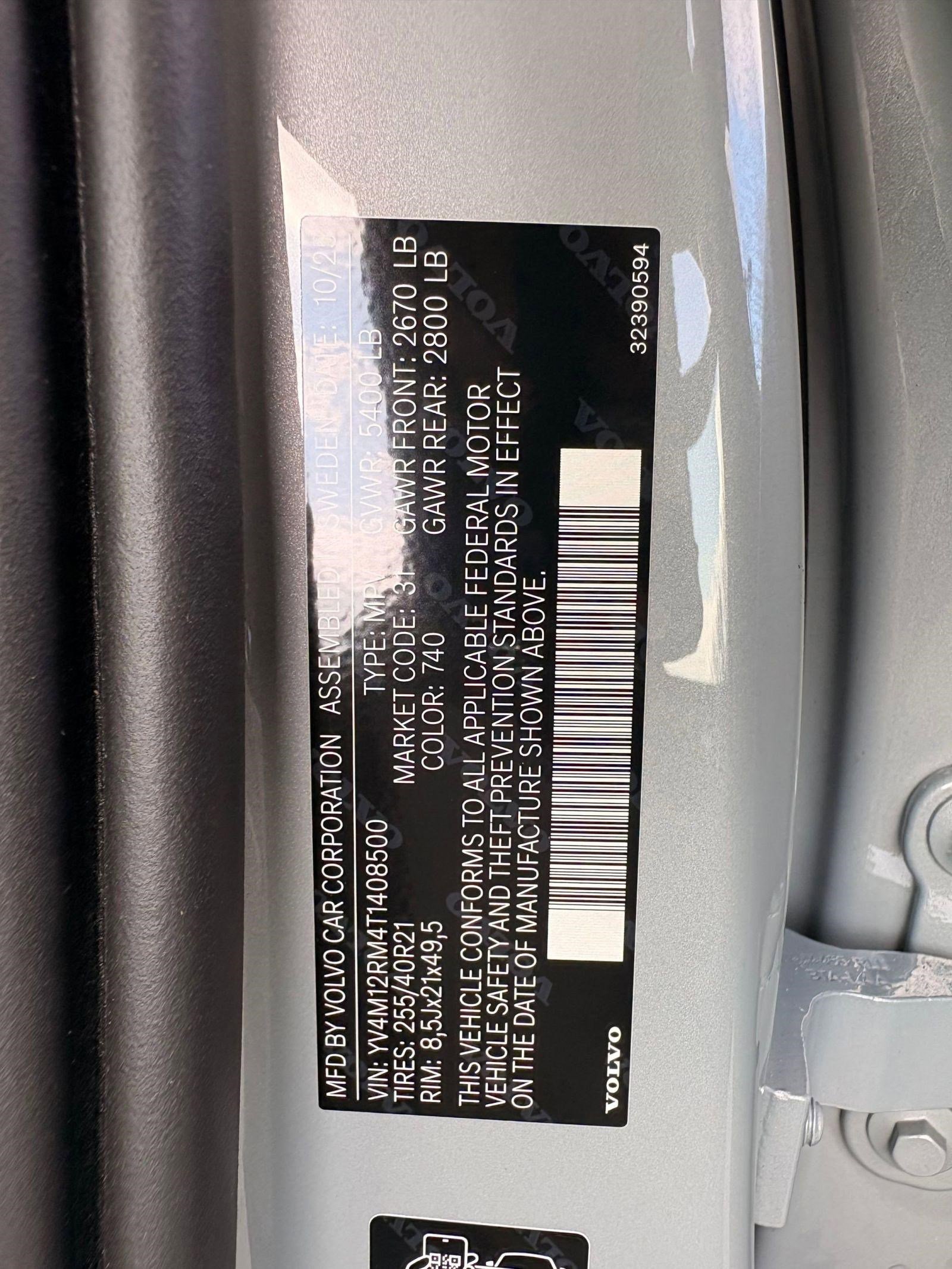 New 2026 Volvo XC60 B5 Ultra w/ Climate Package image 20