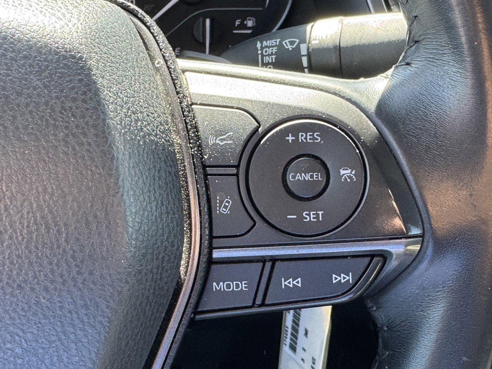 Used 2024 Toyota Camry SE FWD image 18