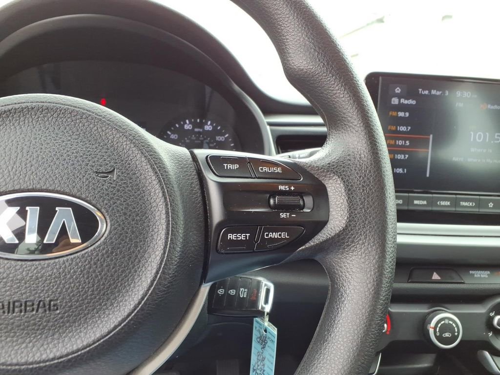 Used 2021 Kia Rio S image 19