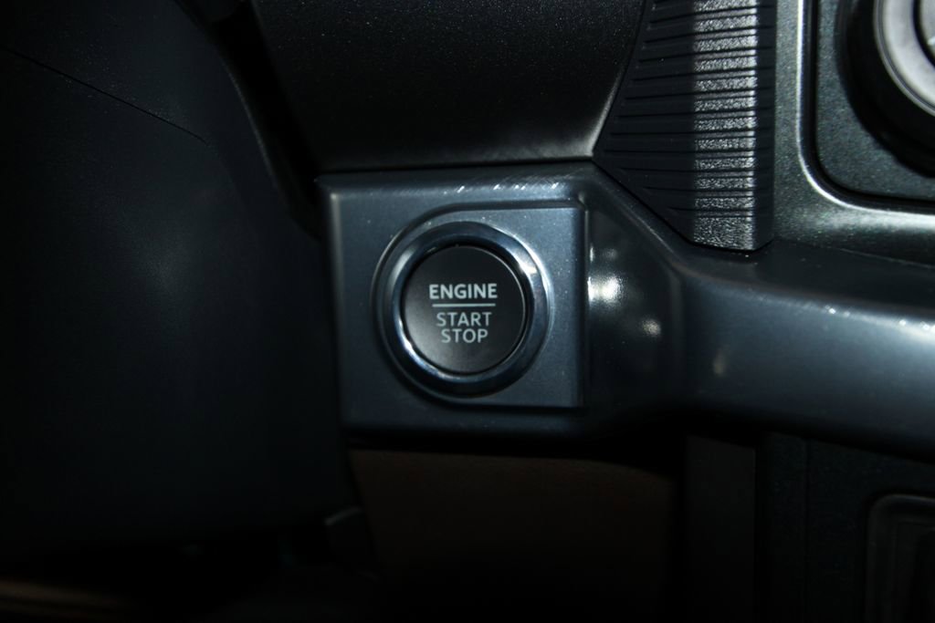 Used 2025 Ford F150 King Ranch w/ FX4 Off-Road Package AWD/4WD image 14