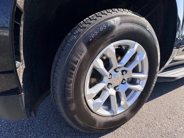 Used 2025 Chevrolet Tahoe LT AWD/4WD image 14