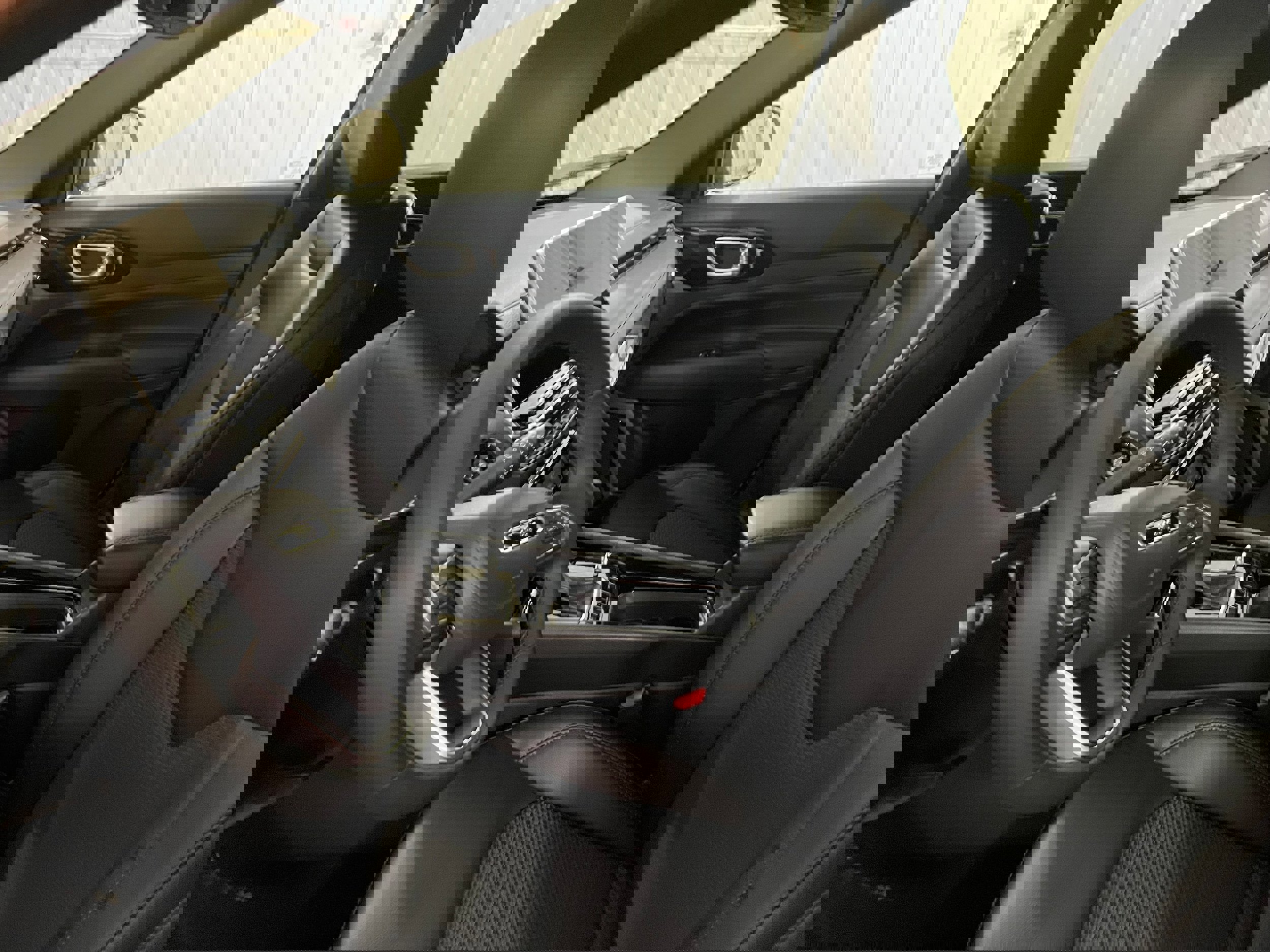 New 2026 Jeep Compass Latitude image 11