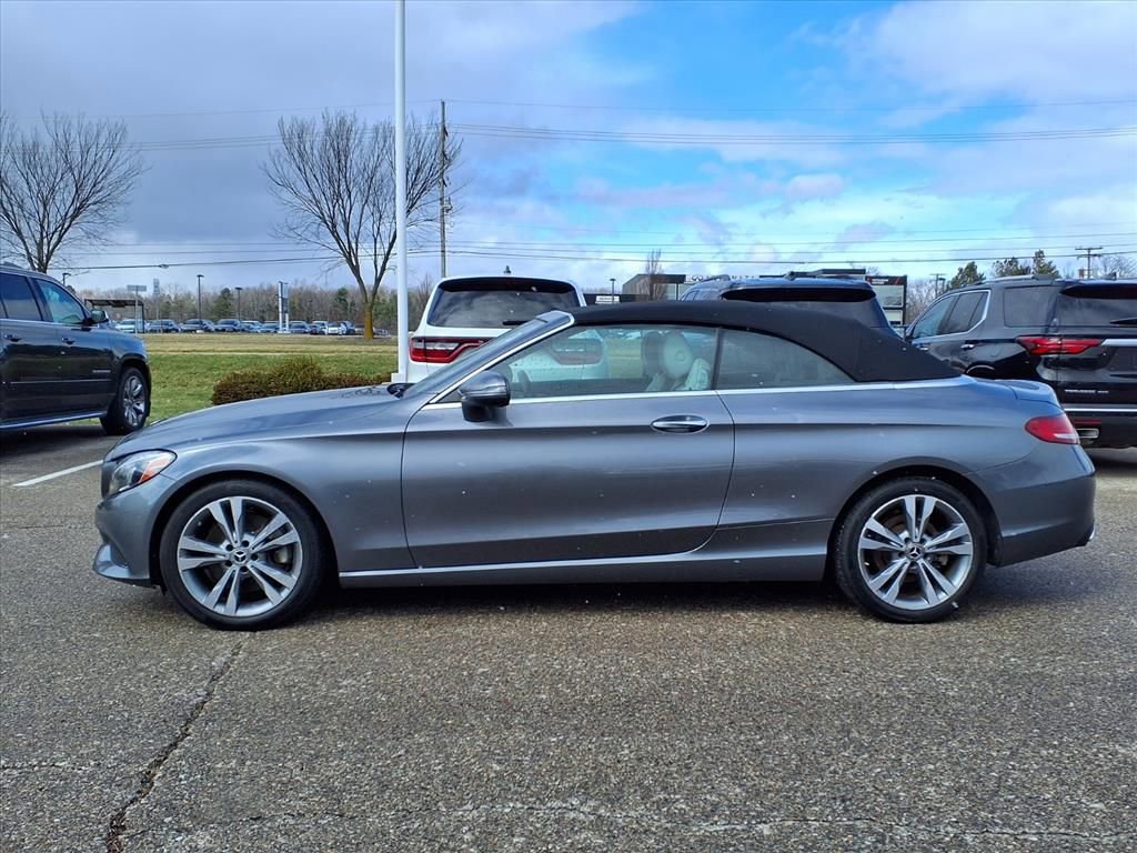 Used 2017 Mercedes-Benz C 300 4MATIC Cabriolet image 7