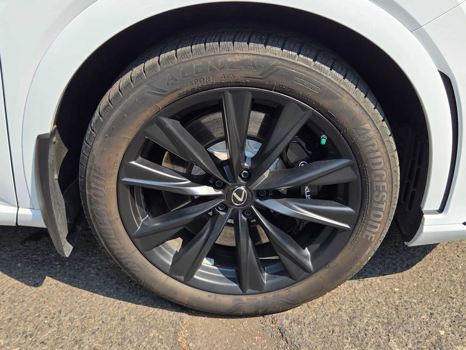 Used 2024 Lexus RX 500h F Sport w/ Convenience Package AWD/4WD image 9