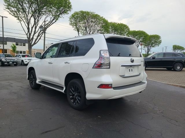 Used 2022 Lexus GX 460 Premium w/ Premium Package AWD/4WD image 3