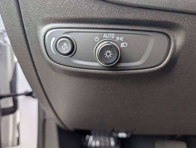 Used 2024 Chevrolet Equinox LT w/ LPO, Floor Liner Package FWD image 25
