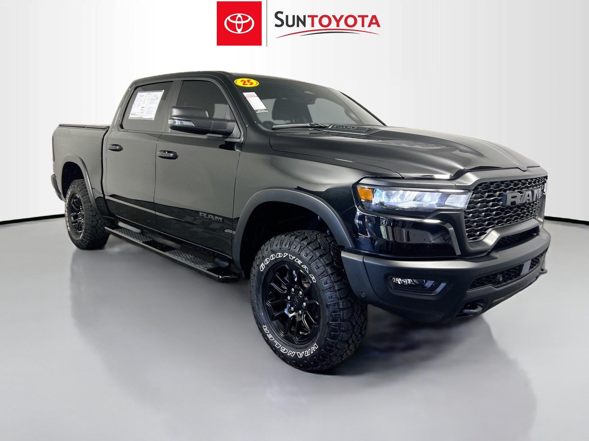 Used 2025 RAM 1500 Rebel w/ Rebel Level 1 Equipment Group AWD/4WD image 1