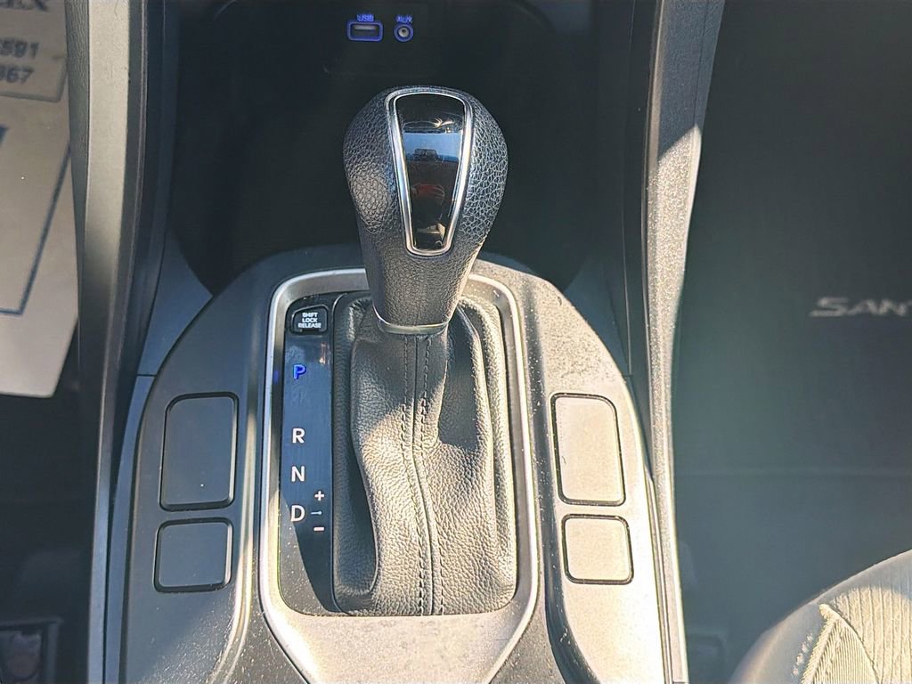 Used 2017 Hyundai Santa Fe Sport image 17