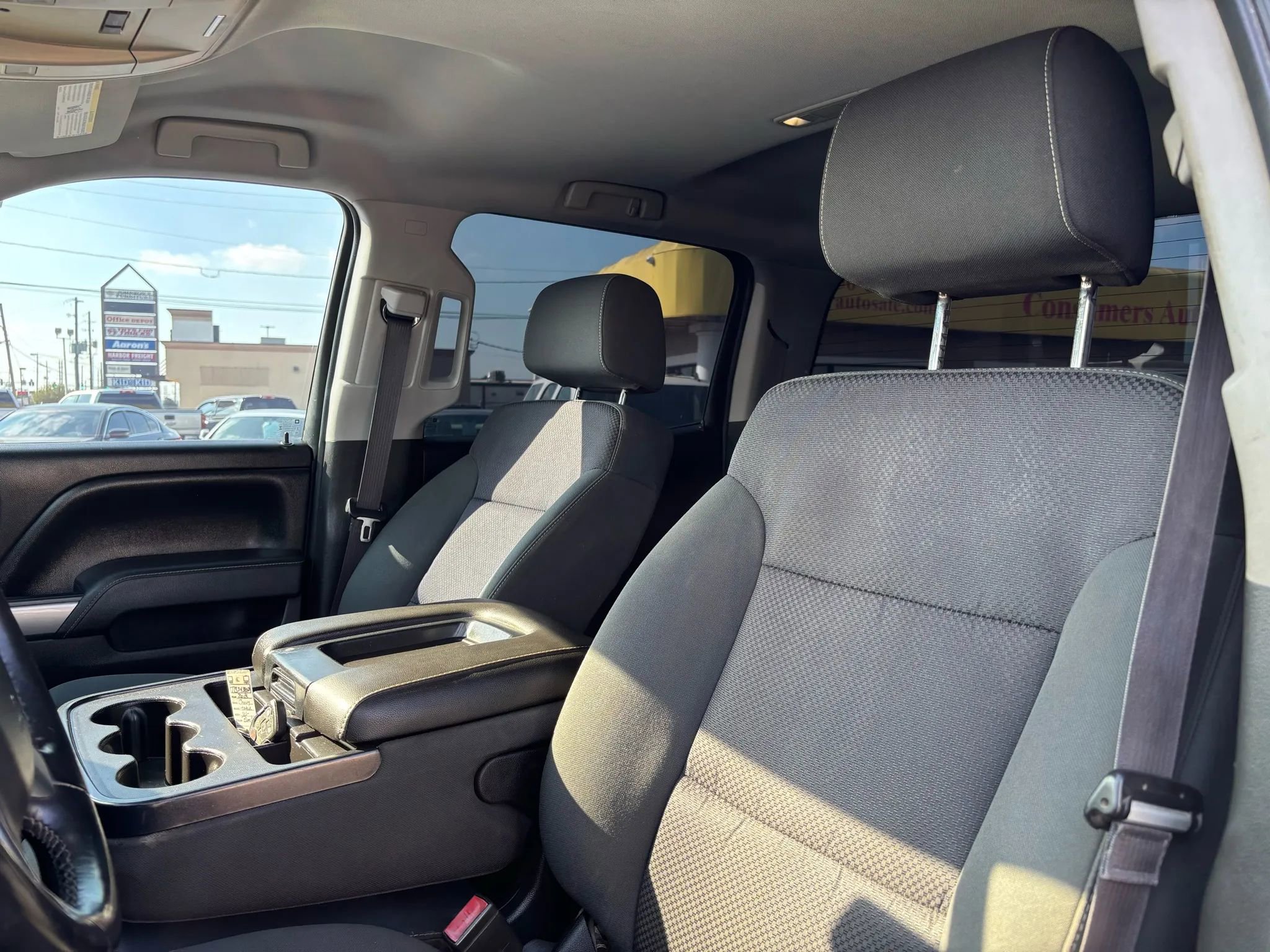 Used 2015 Chevrolet Silverado 1500 LT w/ LT Convenience Package image 9