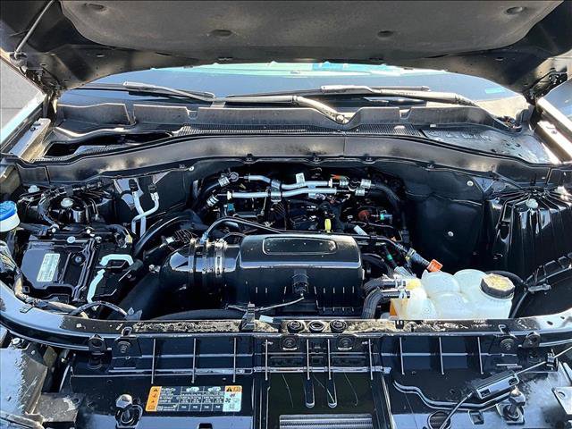 Used 2023 Ford Explorer XLT w/ Equipment Group 202A image 11