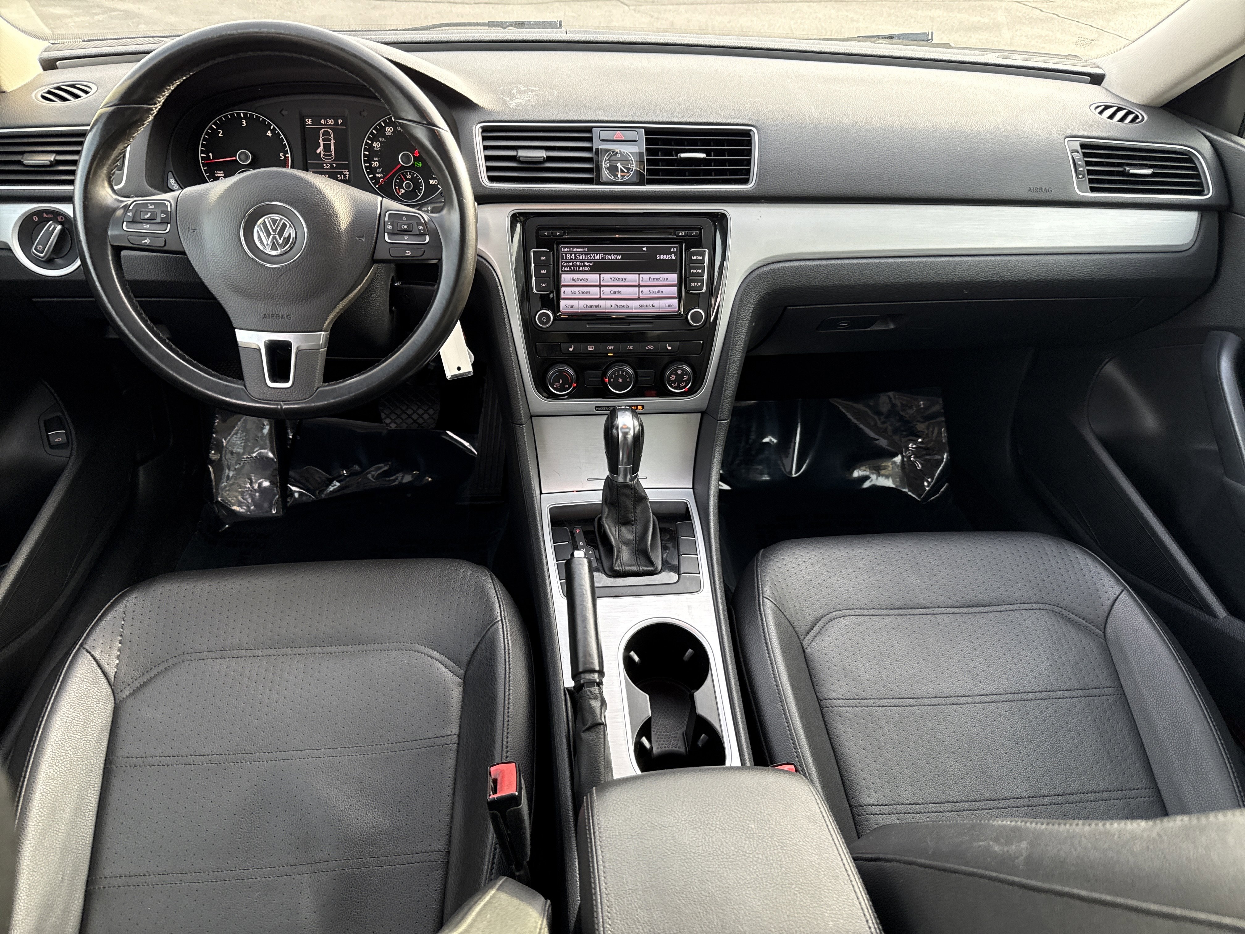 Used 2013 Volkswagen Passat TDI SE image 18