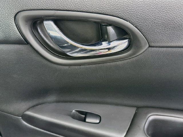 Used 2017 Nissan Sentra S FWD image 26