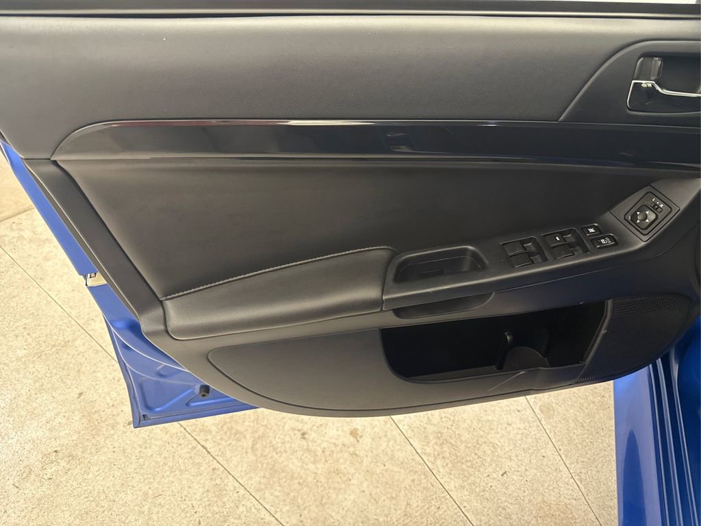 Used 2016 Mitsubishi Lancer ES image 37