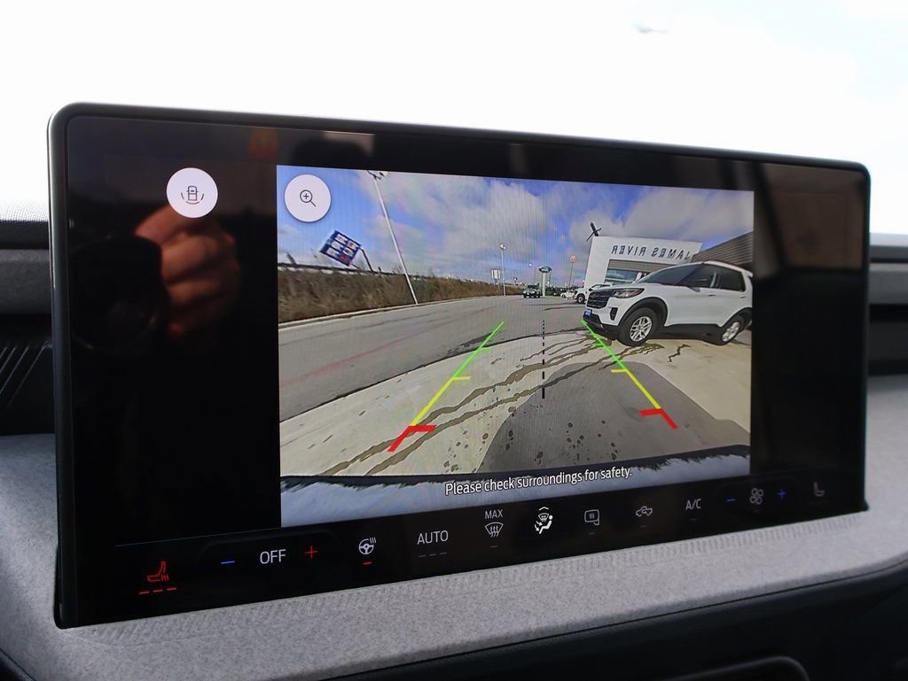 New 2026 Ford Maverick XLT w/ XLT Luxury Package image 33