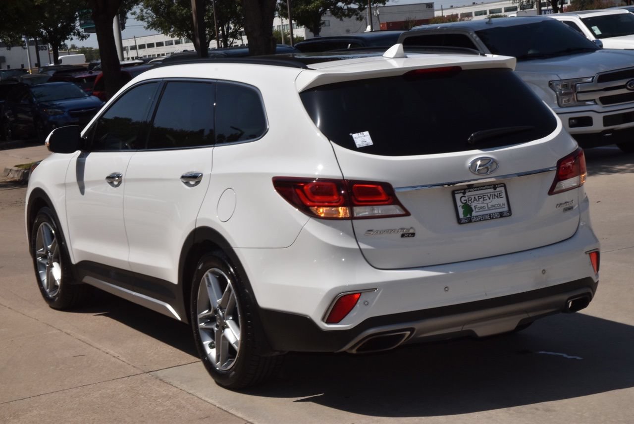 Used 2019 Hyundai Santa Fe XL FWD image 10