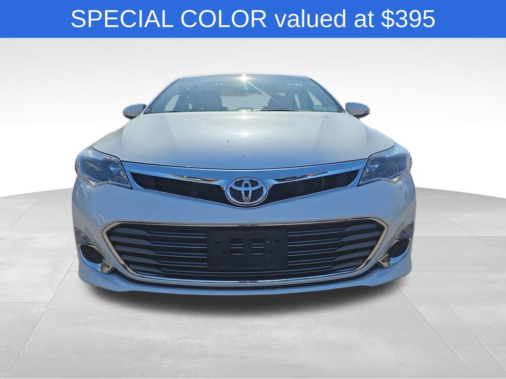 Used 2015 Toyota Avalon XLE Premium FWD image 3