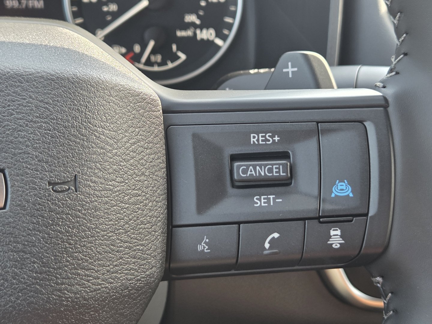 New 2027 Nissan Rogue SV AWD/4WD image 30