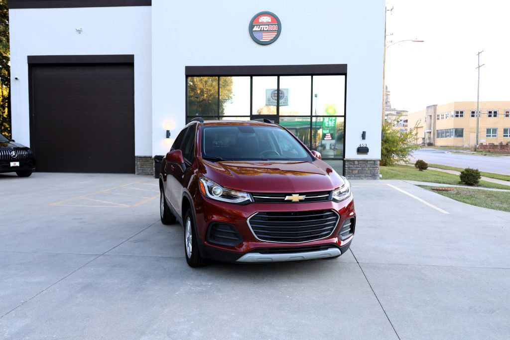 Used 2022 Chevrolet Trax LT w/ LT Convenience Package