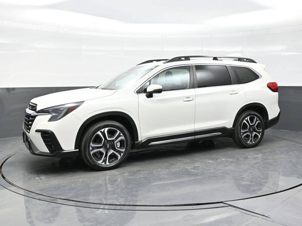 Used 2023 Subaru Ascent Limited AWD/4WD image 3