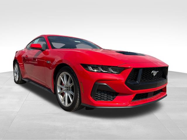 Used 2025 Ford Mustang GT Premium RWD image 3