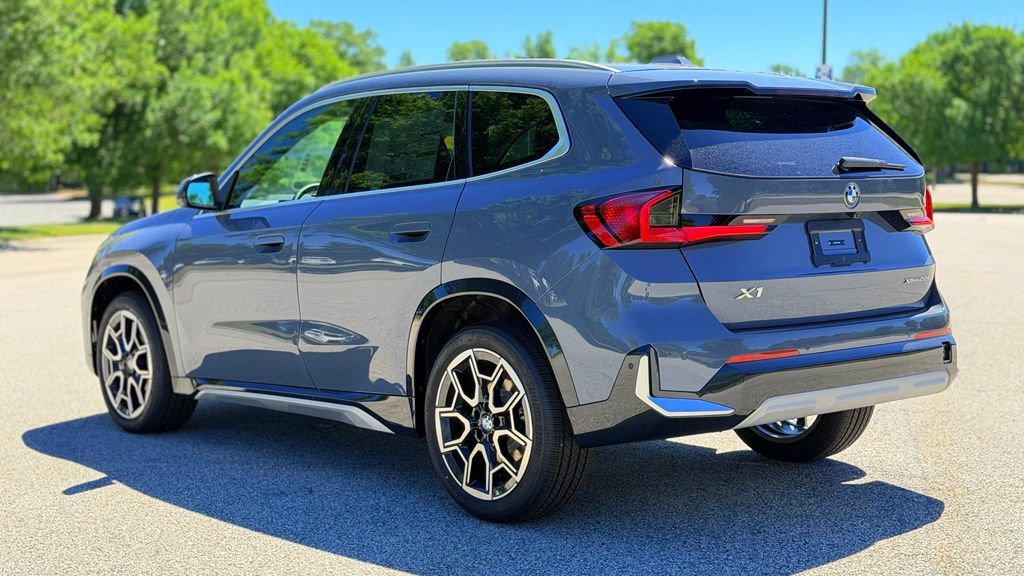 New 2026 BMW X1 xDrive28i w/ Technology Package AWD/4WD image 4