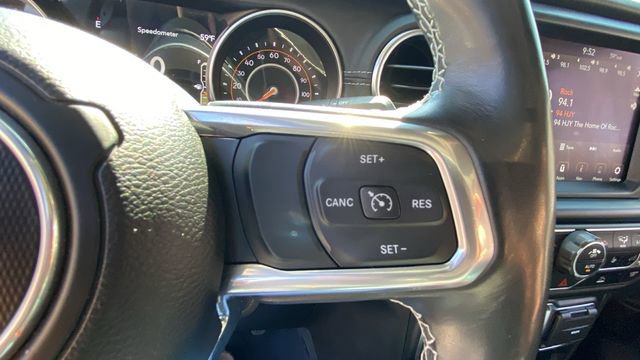 Used 2023 Jeep Gladiator Overland w/ Popular Equipment Package AWD/4WD image 25