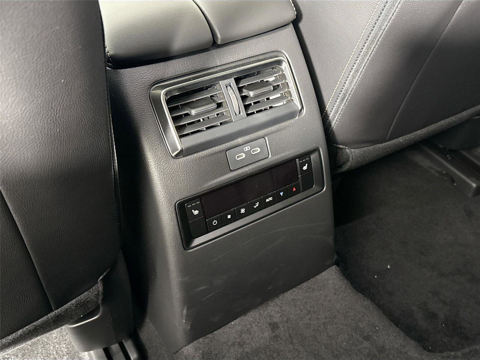 New 2026 MAZDA CX-70 3.3 Turbo w/ Preferred Package image 36