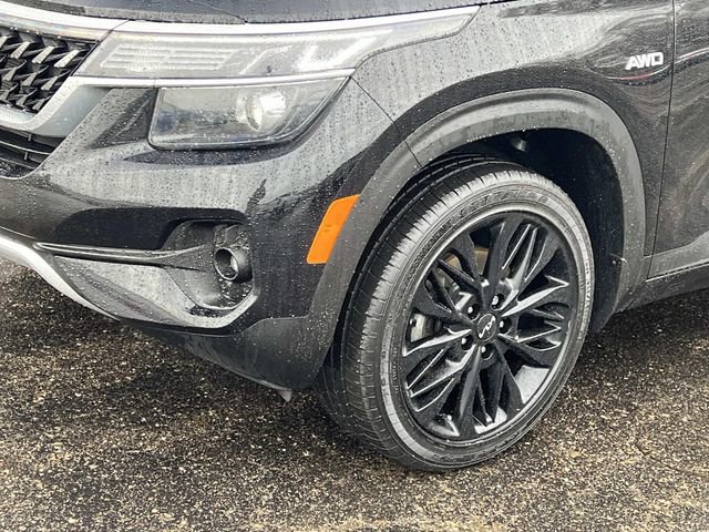 Used 2023 Kia Seltos Nightfall Edition image 9