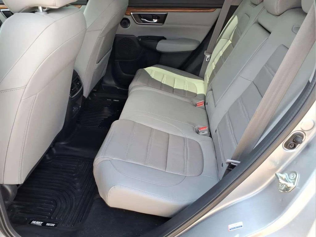 Used 2019 Honda CR-V Touring image 14