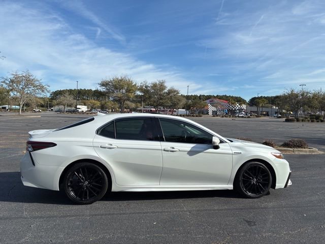 Used 2021 Toyota Camry XSE image 2
