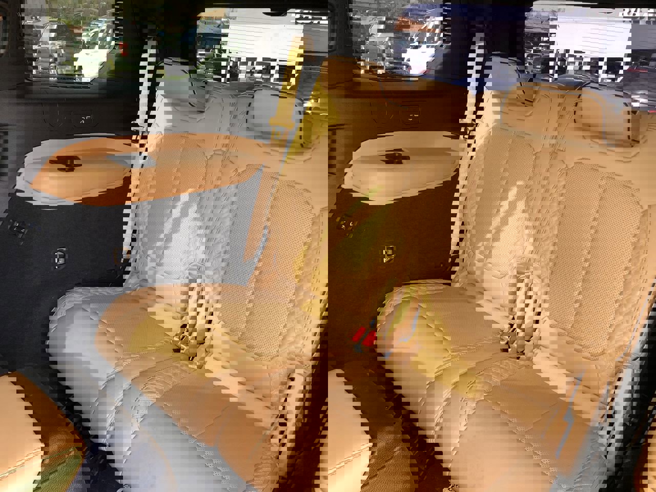 Used 2023 Jeep Grand Cherokee L Summit w/ Advanced Protech Group IV image 12