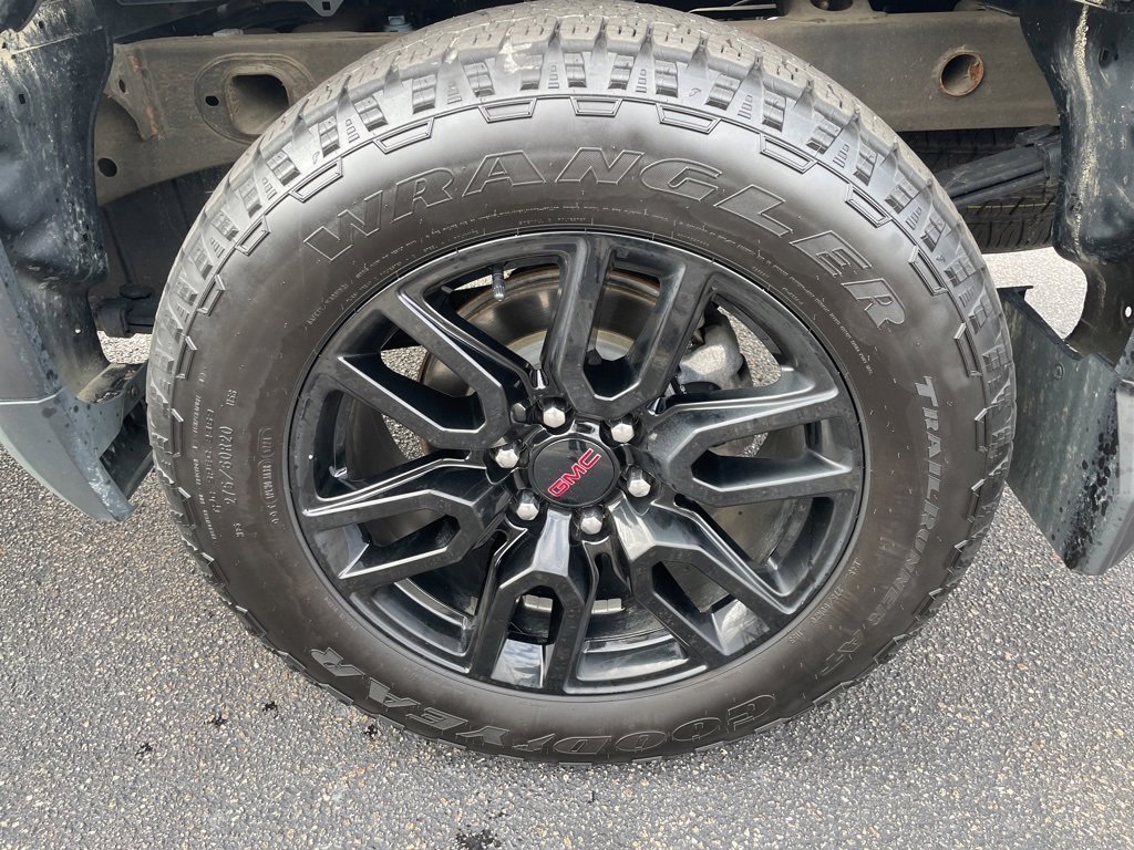 Used 2024 GMC Sierra 1500 Elevation w/ LPO, GMC Protection Package image 4