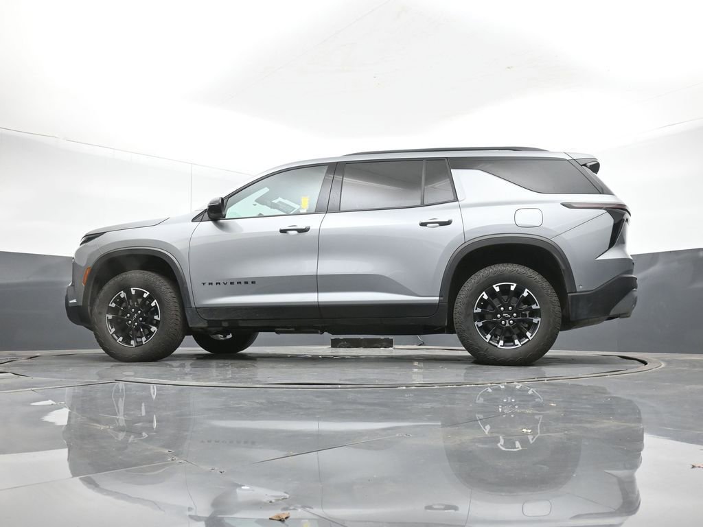 Certified 2024 Chevrolet Traverse Z71 w/ Enhanced Driving Package image 41