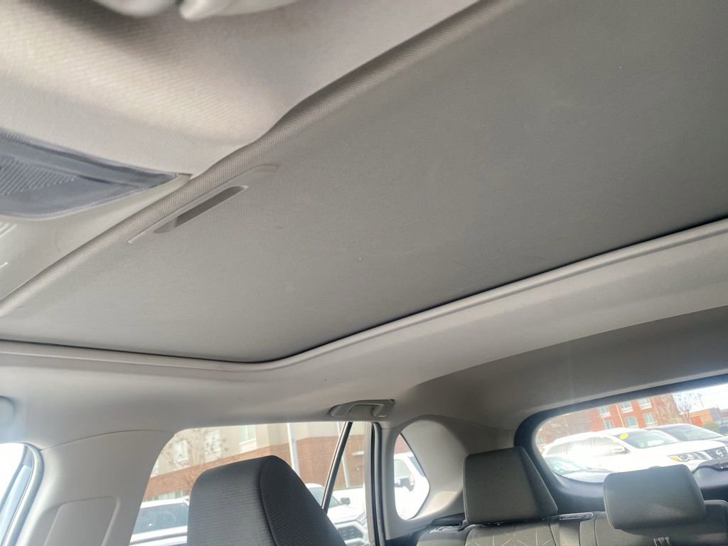 Used 2023 Toyota RAV4 XLE image 28