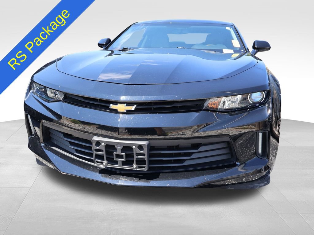 Used 2017 Chevrolet Camaro LT RWD image 4