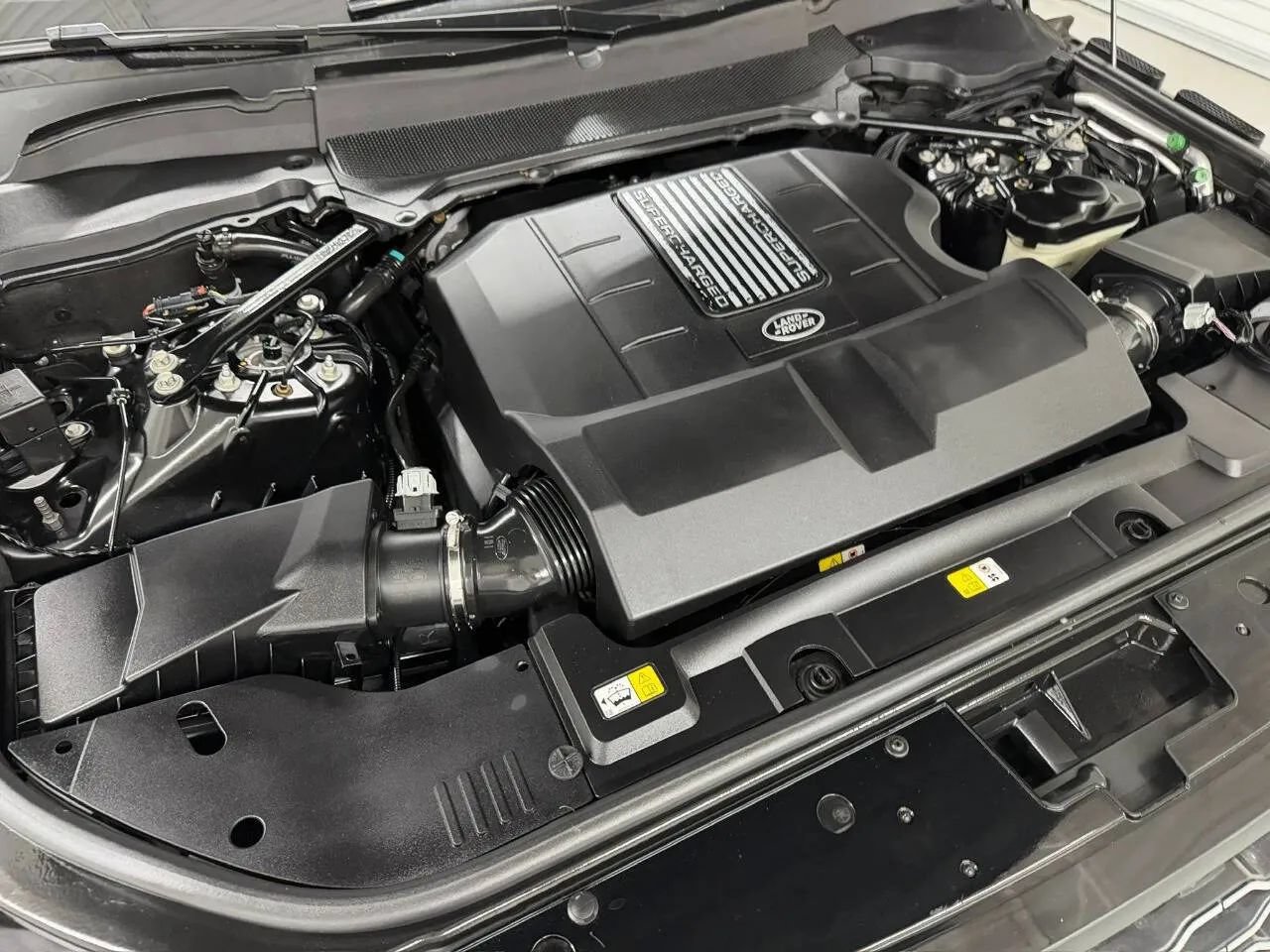 Used 2018 Land Rover Range Rover Supercharged AWD/4WD image 50