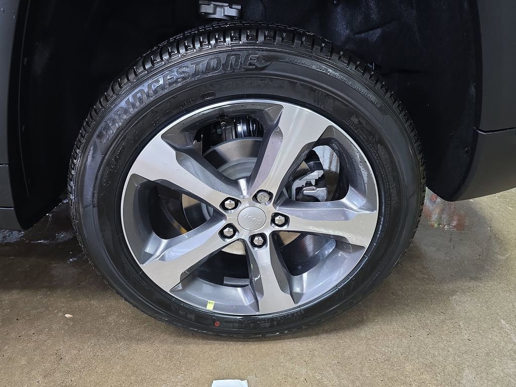 New 2026 Jeep Grand Cherokee Limited image 33