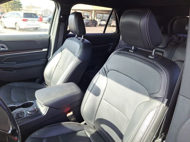 Used 2018 Ford Explorer Limited image 5