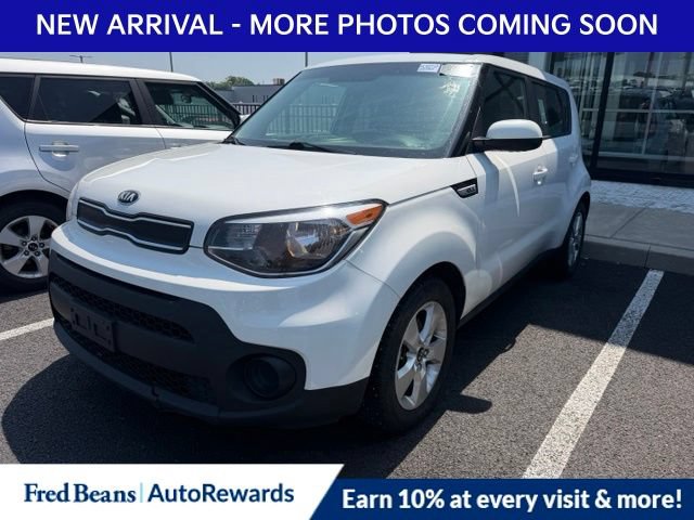 Used 2017 Kia Soul FWD image 3