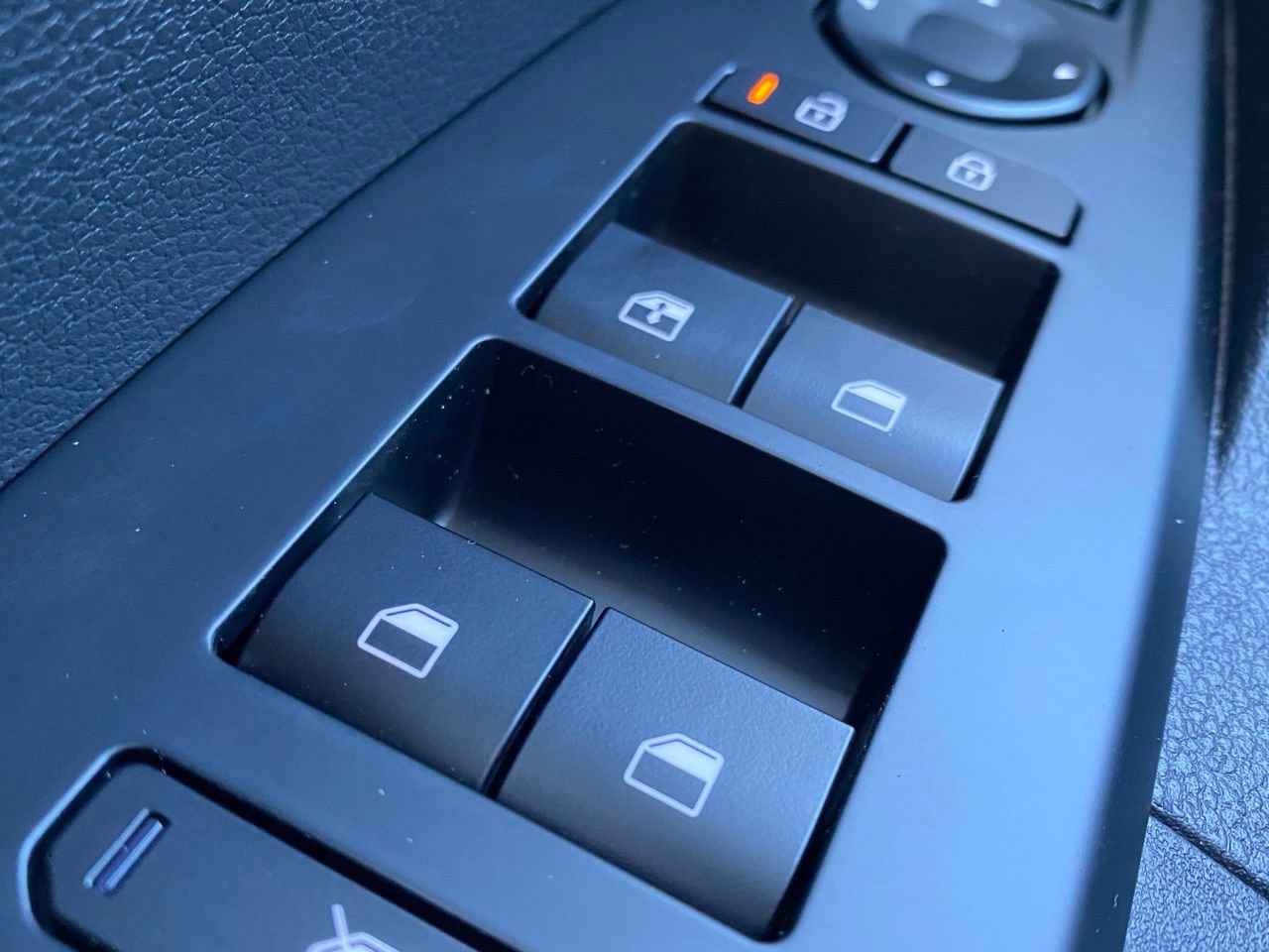 New 2026 Kia Sportage S image 12