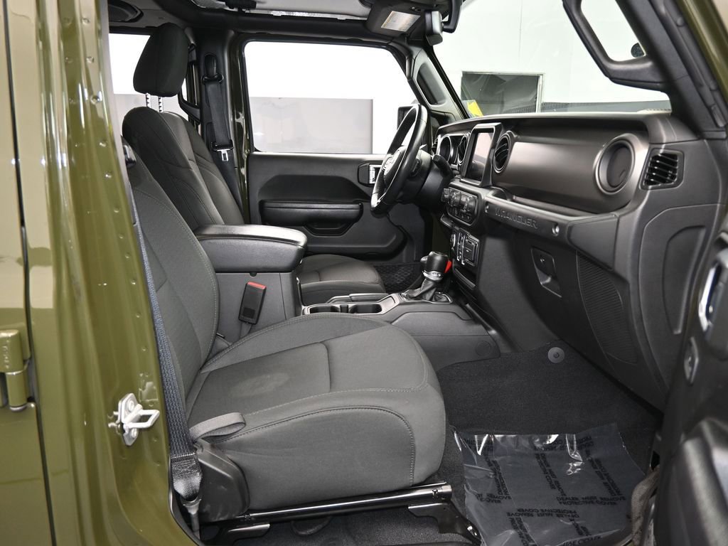 Used 2022 Jeep Wrangler Unlimited Sport image 48
