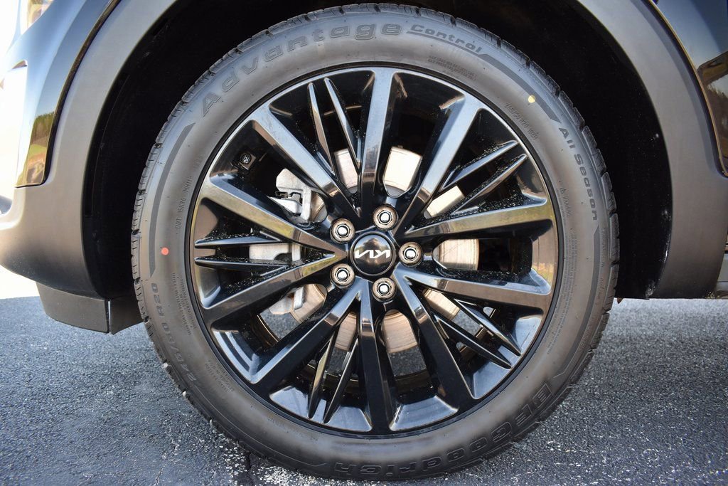 Used 2022 Kia Telluride SX image 18