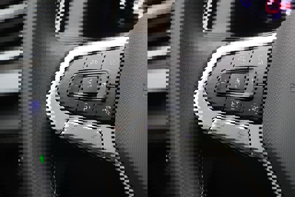 Used 2024 Volkswagen Atlas SEL image 22