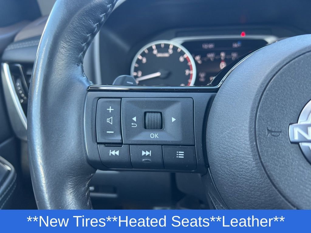 Used 2023 Nissan Rogue SL w/ SL Premium Package image 13