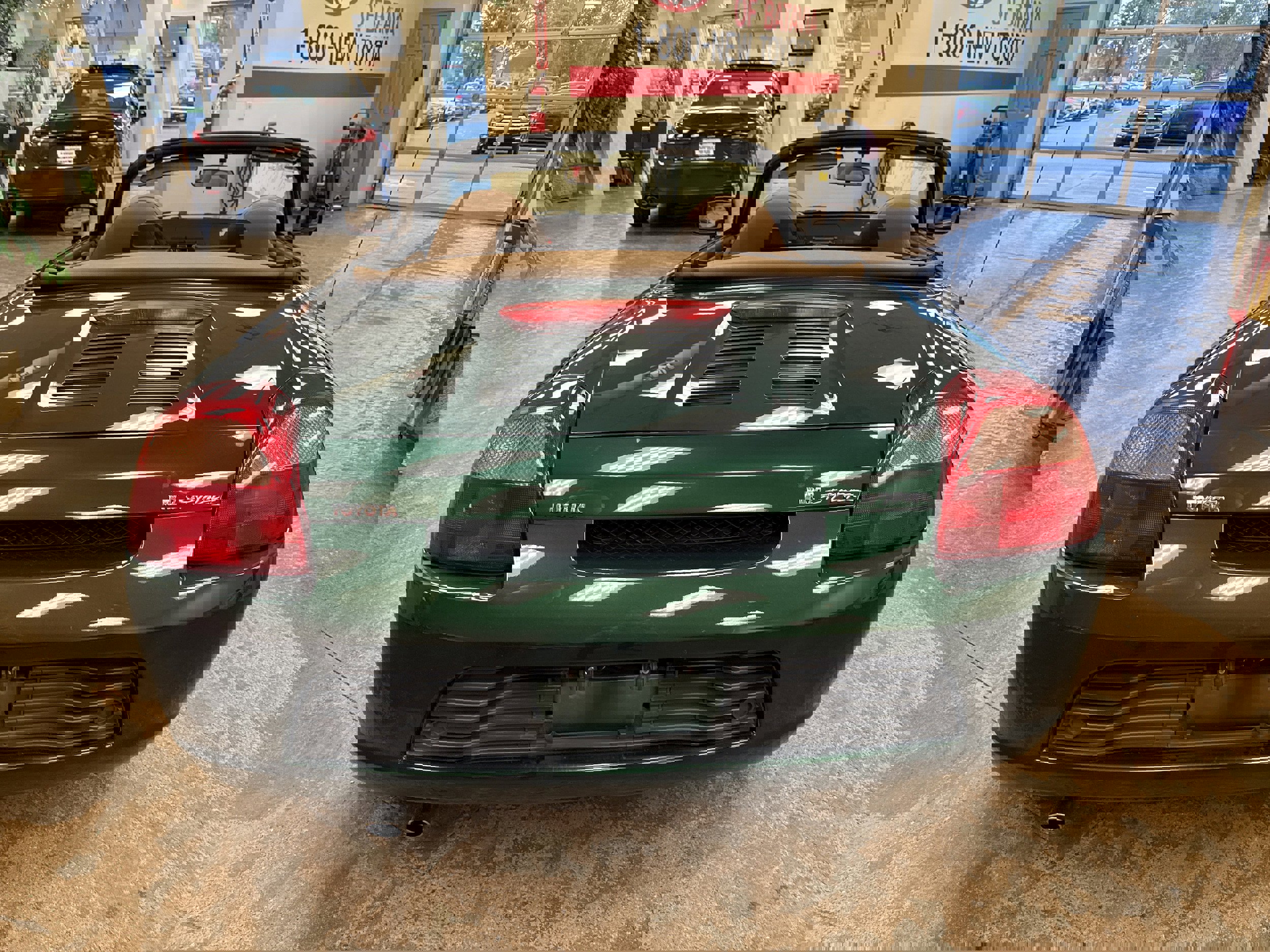 Used 2002 Toyota MR2 image 29