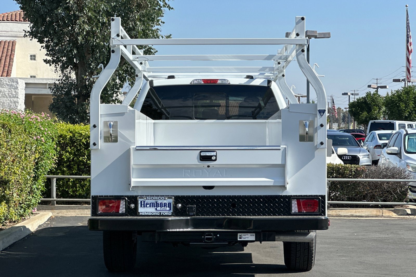 New 2025 Ford F350 XL w/ XL Chrome Package image 5