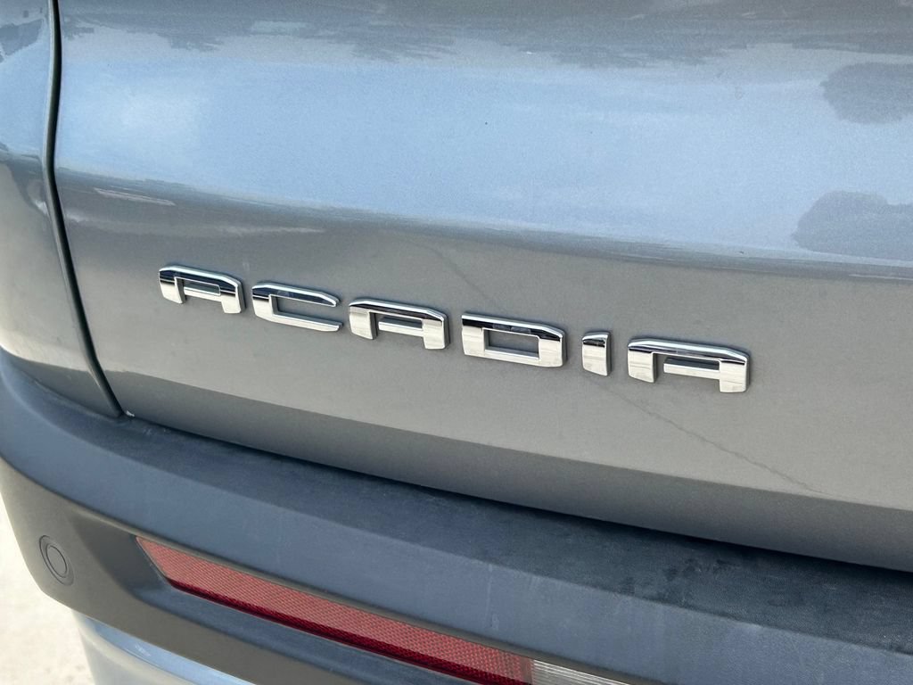 Used 2025 GMC Acadia Elevation FWD image 12